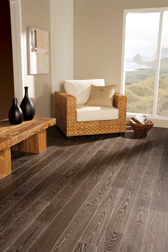 Preverco Red Oak Nuance Kilimanjaro Brushed Finish 5 Width